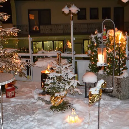 Konukevi Zur Schmiede