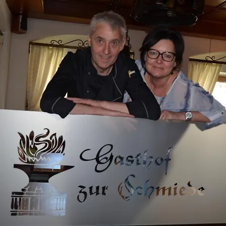 Zur Schmiede 3*