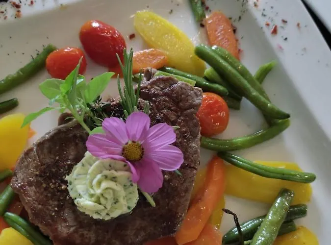 Zur Schmiede Guest house 3*