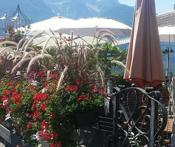 Zur Schmiede Guest house 3*